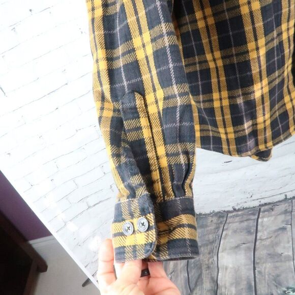CABELA'S GOLD & BLACK PLAID LONG SLEEVE HEAVY DUTY BUTTON DOWN JACKET SIZE LARGE - Picture 6 of 8